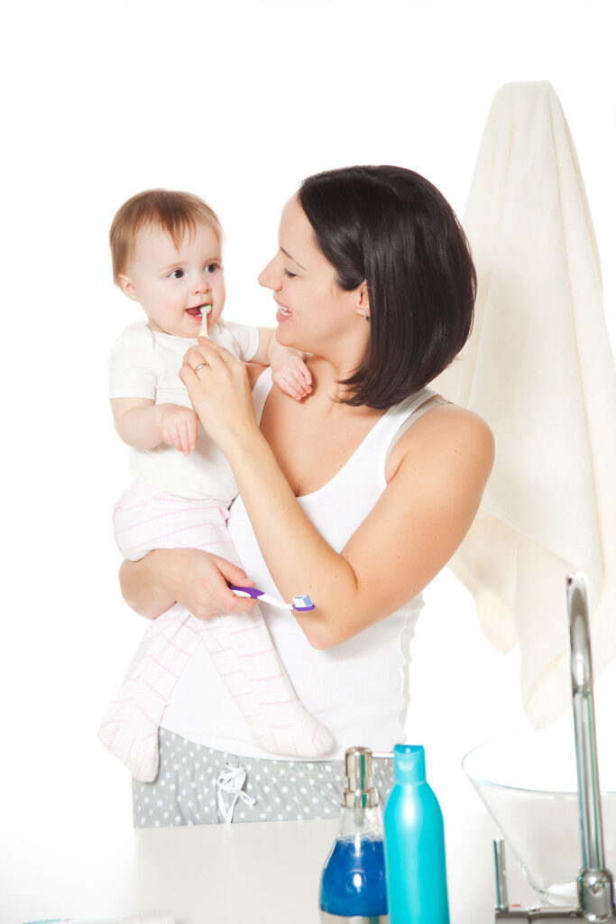 How to Monitor Babies’ Dental Health?