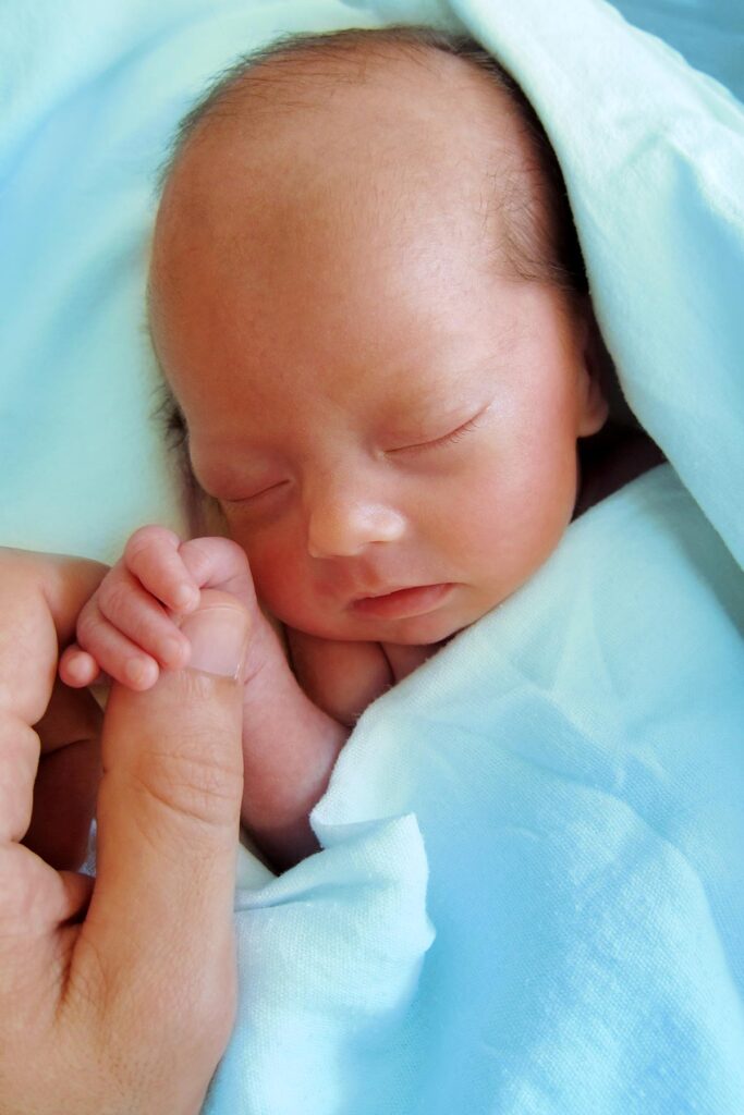 Cleaning and Diaper Changing a Premature Baby